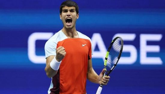 ألكاراز يتوج بطولة تنس المفتوحة بأمريكا