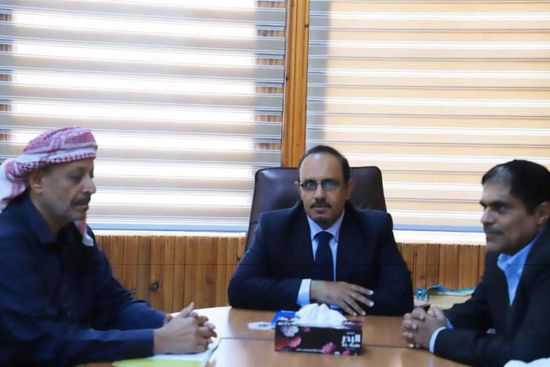 محافظ حضرموت يؤكد تبنيه مطالب أبناء الوادي