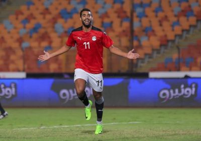 رسميا.. سيراميكا يضم نجم النادي الأهلي المصري