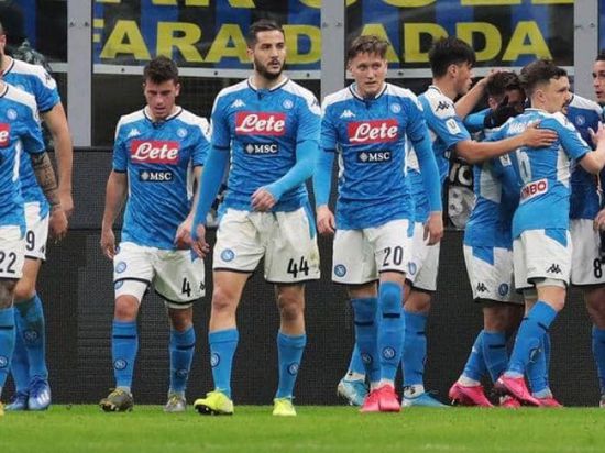 رينجرز ونابولي بدوري أبطال أوروبا.. الموعد والقنوات الناقلة