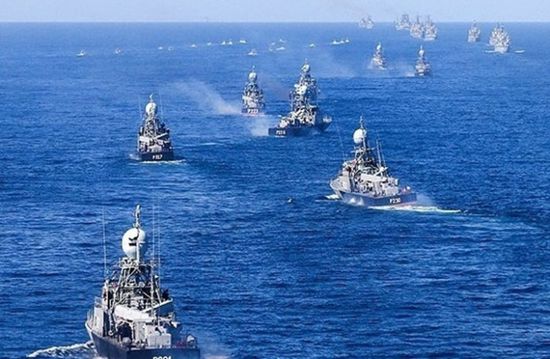 البحرية الروسية تشترك مع نظيرتها الصينية في مناورات تكتيكية