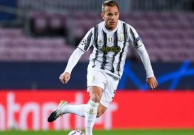 ليفربول يعتزم إعادة آرثر ميلو إلى يوفنتوس