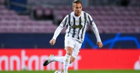 ليفربول يعتزم إعادة آرثر ميلو إلى يوفنتوس