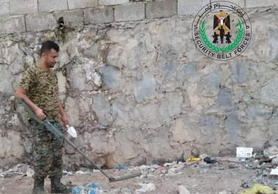 انفجار لغم أفراد في طفلين بالمنصورة.. "ألقوه بالحجارة"