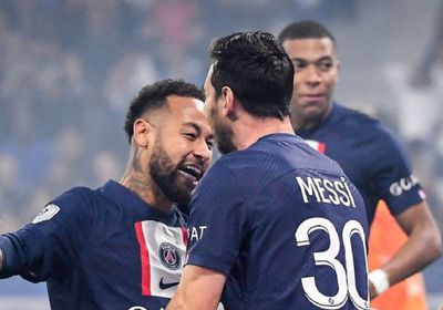 سان جيرمان يخطف فوزًا صعبًا من ليون