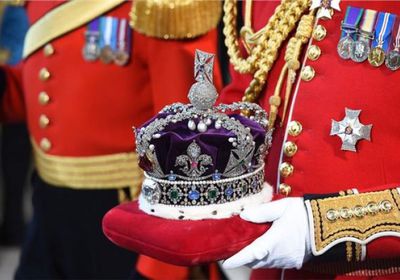 نقل نعش الملكة إليزابيث الثانية إلى قلعة وندسور