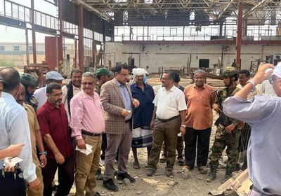 السقطري يشكل لجنة لتقييم أضرار منشآت المجمع الزراعي بعدن