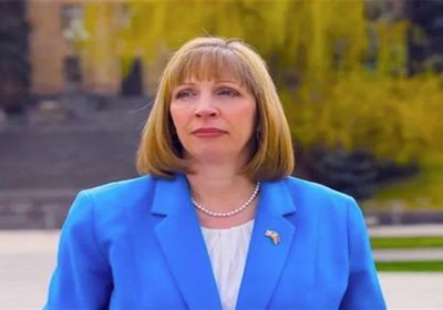 بايدن يرشح تريسي سفيرة لدى روسيا