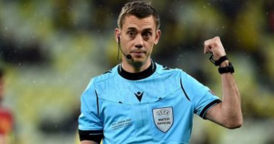 تعرف على حكم مباراة إسبانيا وسويسرا