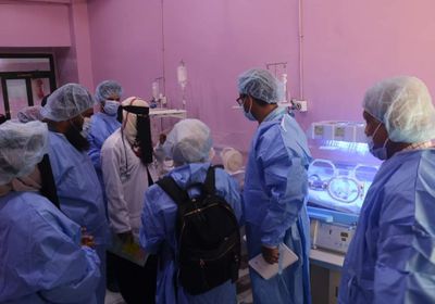 وفد يونيسف يتفقد مستوى خدمات مستشفى الصداقة في عدن