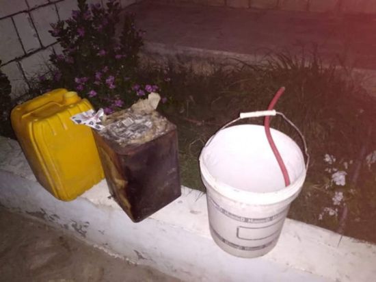 بمبنى مهجور.. ضبط معمل خمر بلدي في فوة