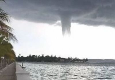 إعصار فيونا يتسبب بكوارث في الكهرباء بكندا