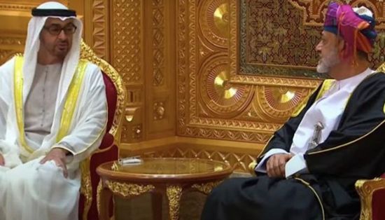 جلسة مباحثات بين رئيس الإمارات وسلطان عمان