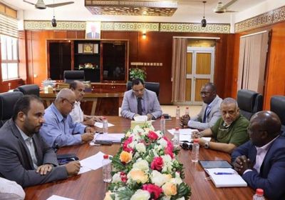 مباحثات لتأهيل ميناء صيد الأسماك في عدن