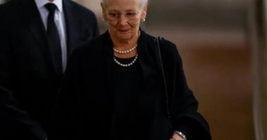 تجريد أربعة أحفاد لملكة الدنمارك من الألقاب الملكية