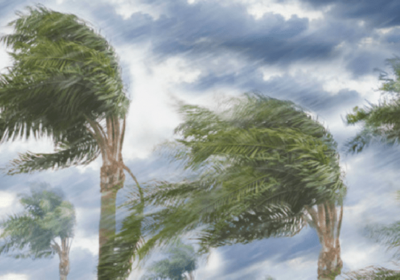 إعصار إيان يحاصر آلاف الأسر في فلوريدا