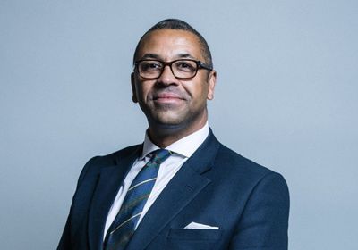 بريطانيا تدعو الحوثيين للانخراط بشكل بناء بجهود تمديد الهدنة