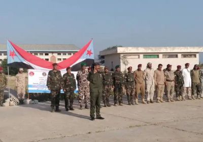 دورة تدريبية لمنتسبي اللواء الأول صاعقة في الضالع