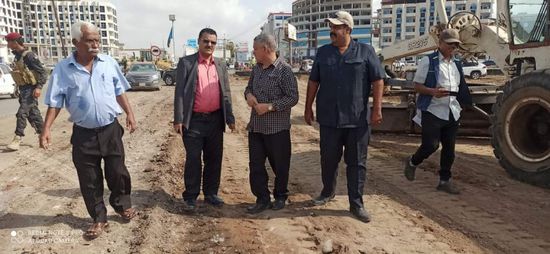 مشروع لتوسعة طريق المنطقة الحرة بعدن