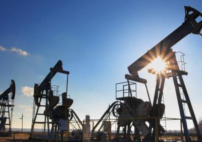 أسعار النفط ترتفع 3%
