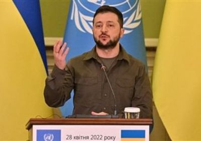 زيلينسكي يعلن تحرير بلدتين في خيرسون