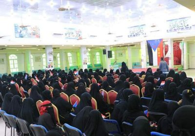 مهرجان خطابي يدعو لطرد مليشيا الإخوان من المهرة