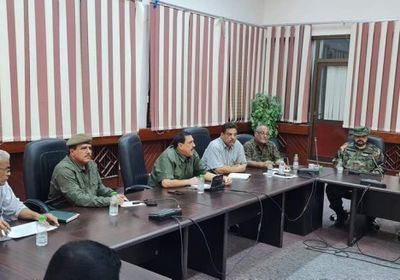 مدير أمن عدن يوجه بوضع قواعد بيانات بمراكز الشرطة