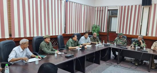 مدير أمن عدن يوجه بوضع قواعد بيانات بمراكز الشرطة