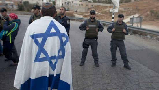 فلسطين تسلم إسرائيل 8 سياح روس و3 إسرائيليين