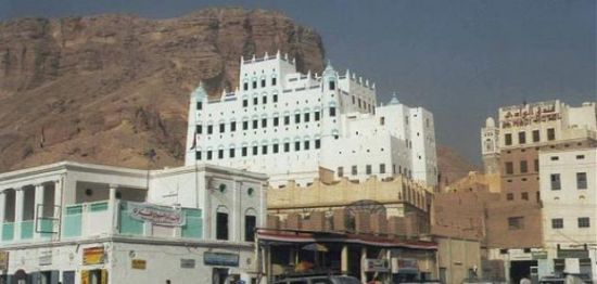 قبائل آل كثير تنفي دعواتها إلى التظاهر في سيئون