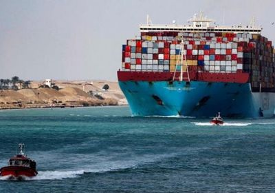 ما حقيقة اتخاذ السفن مسارات بديلة لقناة السويس؟.. رد حاسم