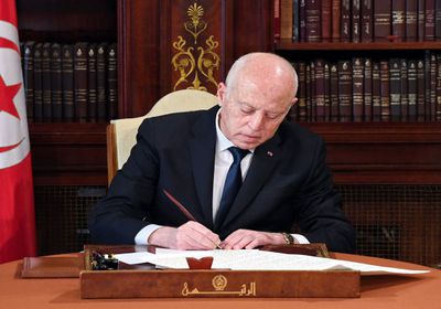 الرئيس التونسي يقرر تعديل مرسوم الانتخابات التشريعية
