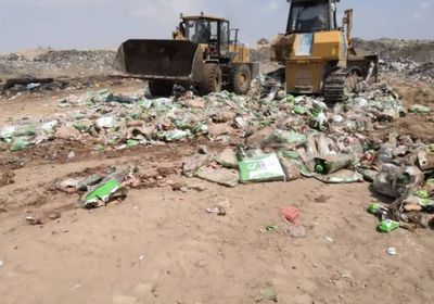 إتلاف شحنة دجاج ضخمة قبل دخولها عدن