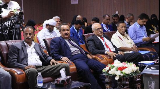 افتتاح مؤتمر المهرة عبر التاريخ بالغيضة