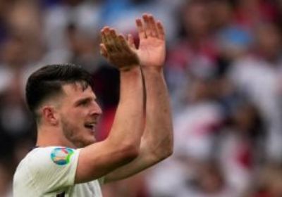 ليفربول يخطط للتعاقد مع نجم خط وسط وست هام