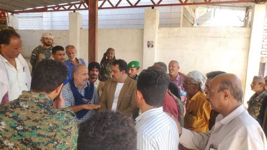 رئيس انتقالي ردفان يتفقد موقع احتفالية ذكرى ثورة 14 أكتوبر