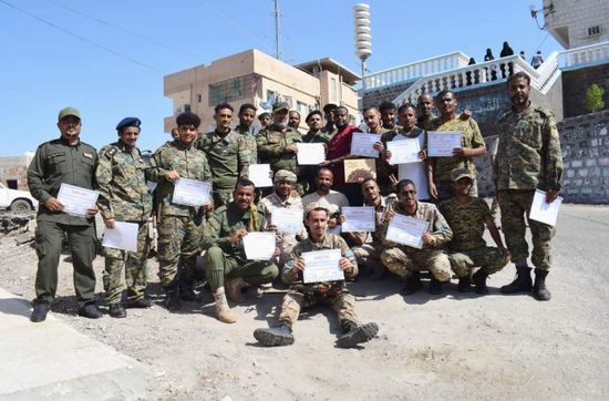 تكريم ضباط وجنود مركز شرطة كريتر