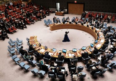 مندوب الإمارات: مليشيا الحوثي اختارات تهديد دول الجوار