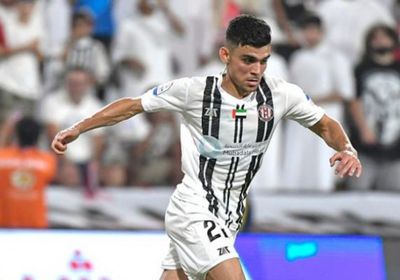 حجم إصابة أشرف بن شرقي ومدة غيابه عن الملاعب