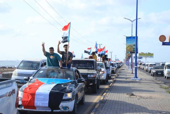 مسيرة احتفالية في عدن بحلول ذكرى ثورة 14 أكتوبر