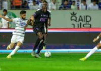فوز مثير للهلال على الطائي