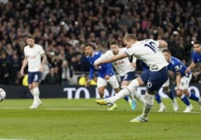 توتنهام يفوز على إيفرتون بهدفين