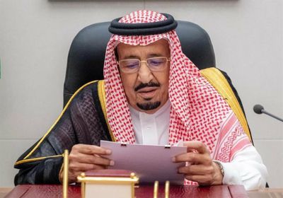 الملك سلمان: السعودية كانت ولا تزال وسيطة للسلام