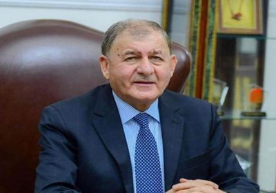 الرئيس العراقي الجديد يتسلم مهام منصبه