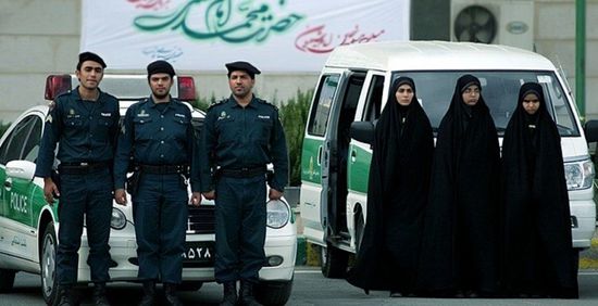 عقوبات أوروبية على شرطة الأخلاق الإيرانية