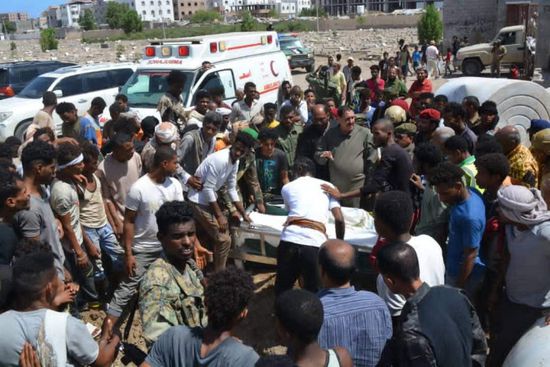 عدن تشيع جثمان الشهيدة رجاء الصغير