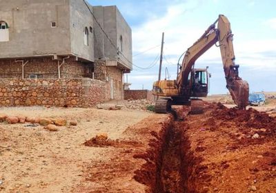 تحديث متواصل لشبكة كهرباء سقطرى بدعم إماراتي