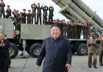 كوريا الشمالية تطلق مئات القذائف المدفعية