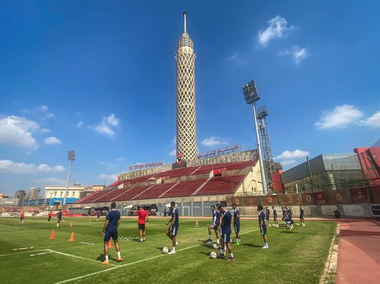 حكم مباراة الأهلي والإسماعيلي بالدوري المصري