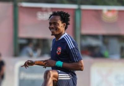 بيرسي تاو يقترب من المشاركة مع الأهلي